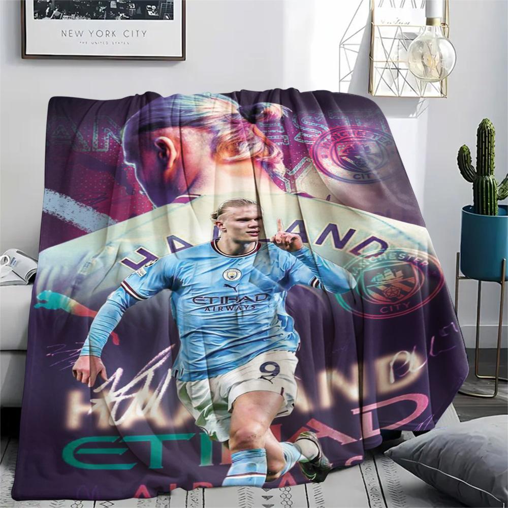 1Pc Erling Haaland Print Flannel Blanket High Quality Warm Comfortable Cover for All Seasons Perfect for Gifts Home Decor