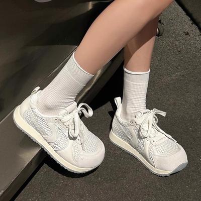 Большая голова полая сетка дышащая женская летняя новая мода повседневная обувь спорт