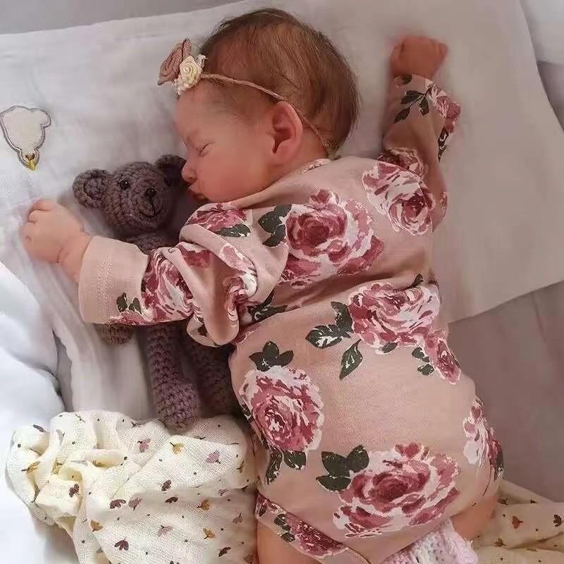 Silicone Reborn Baby Doll With Handpainted Features For Collectors And Gift Giving
