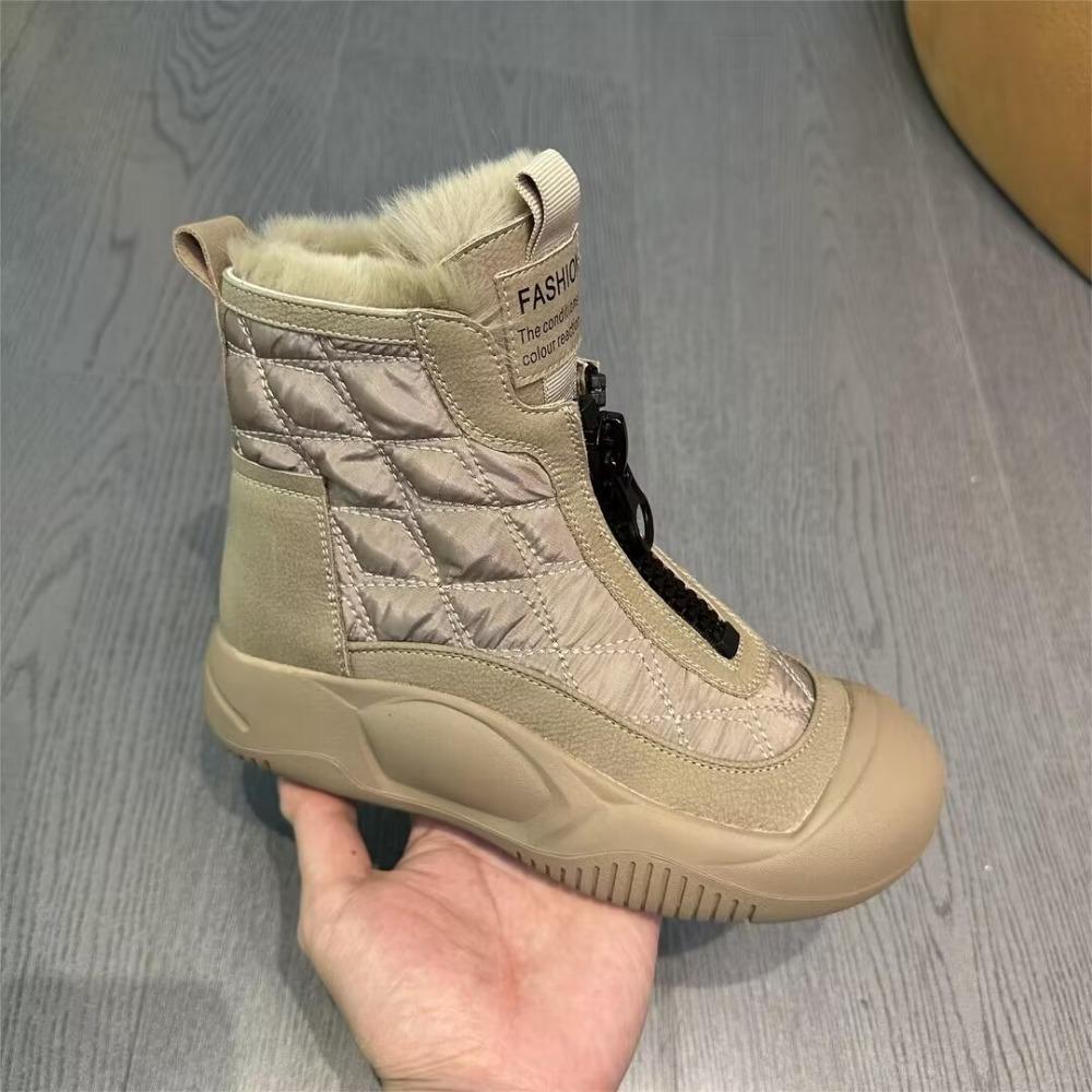 Зимние сапоги с толстой подошвой и плюшем