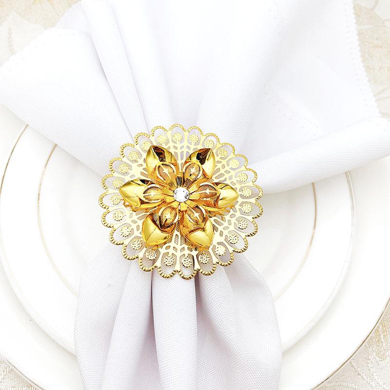 8pcs/lot New Flower Napkin Ring Metal Hollow Napkin Buckle Suitable for Wedding Holiday Party Table Decoration Supplies