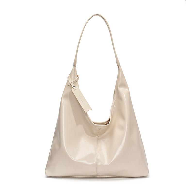 Retro Soft Leather Large-capacity Tote Bag Women's 2025 New Casual Simple Commuter Single Shoulder Underarm Bucket Bag