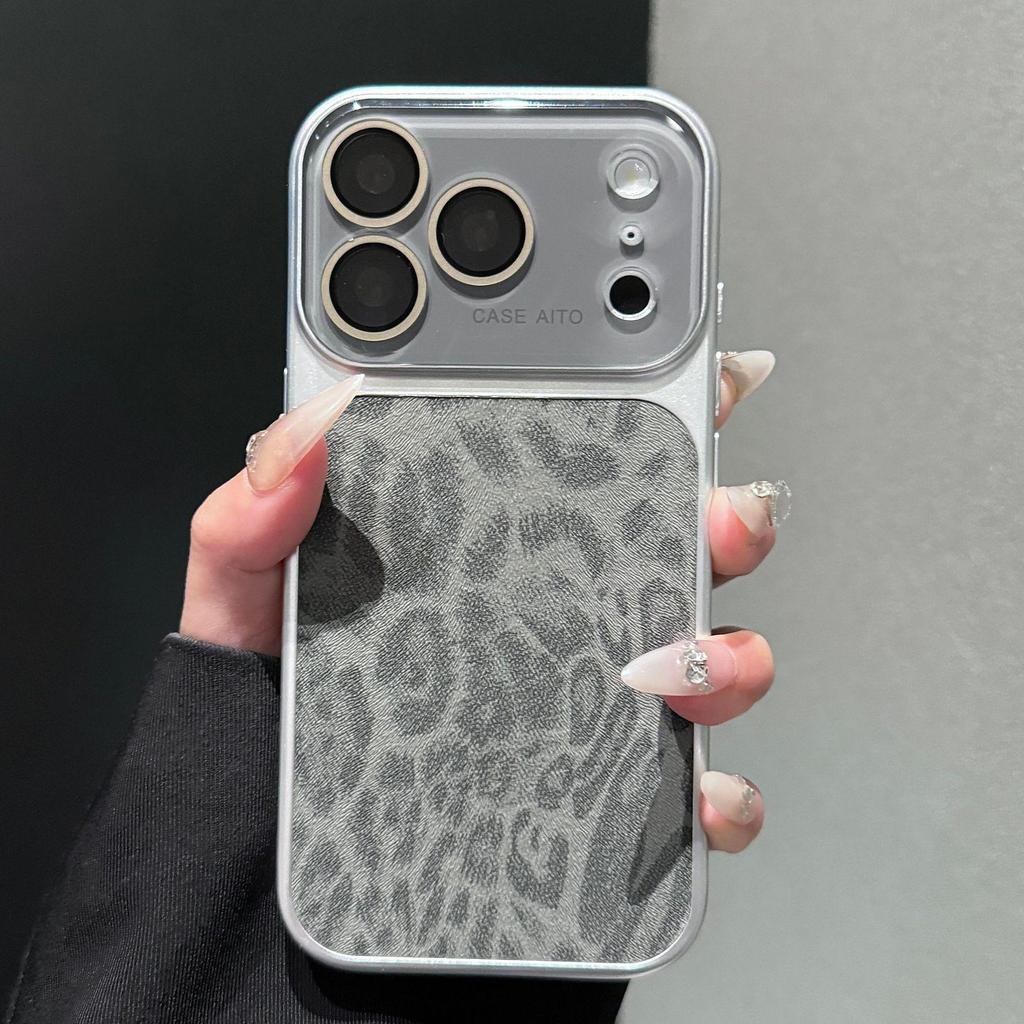 Виниловая наклейка с леопардовым принтом для iPhone 17 Pro Max - Совместима с защитным чехлом Apple 16