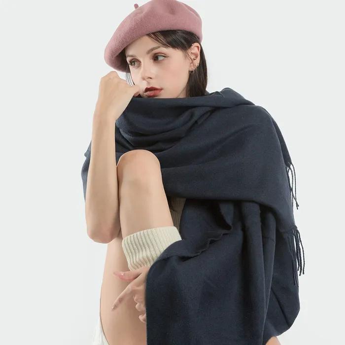 Hygge Wool Scarf Navy