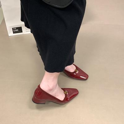 Французские туфли-лодочки на толстом каблуке для通勤, женские туфли с мелким вырезом, с камелией, туфли-бини на одном ремешке, балетки на низком каблуке