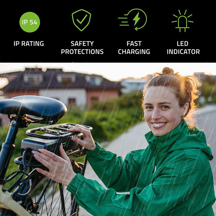 Qoltec Szybka Ładowarka do roweru skutera elektrycznego 36V | 42V | 2A | 5.5*2.1 | wodoodporna +kabel zasilający