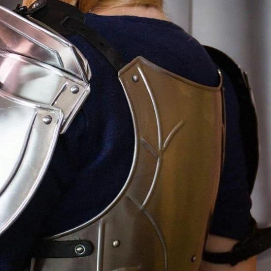 Women’s Medieval Steel Armor Set Warrior Chestplate  Spaulders Battle-Ready Fantasy Cosplay Costume