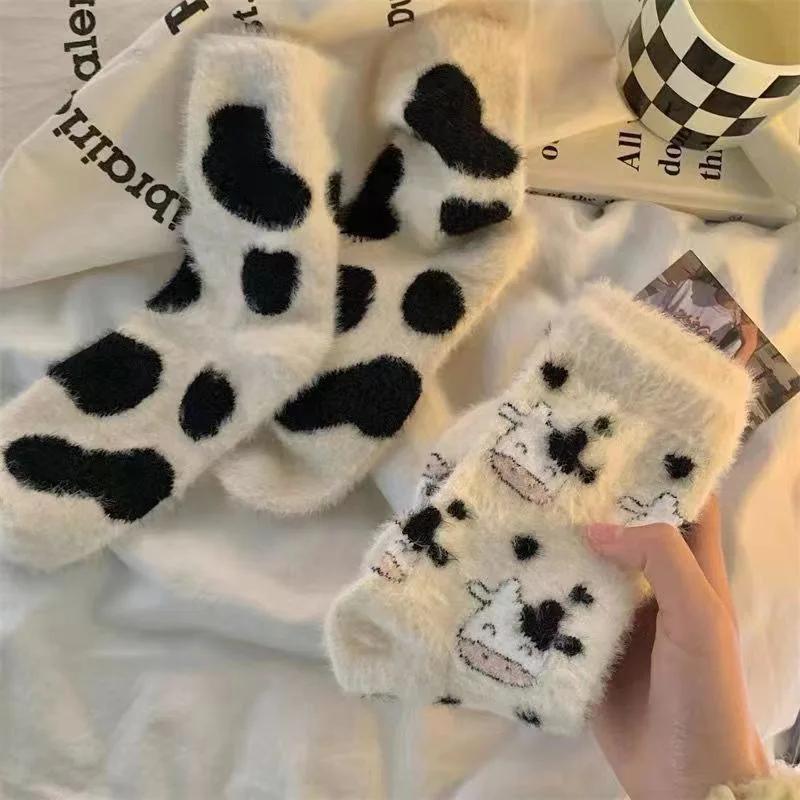 Cartoon Cute Cow Mink Velvet Socks Women Winter Soft Stocking Medium Tube Sock Cute Cloud Plush Cartoon Mink Plush Socks Indoor
