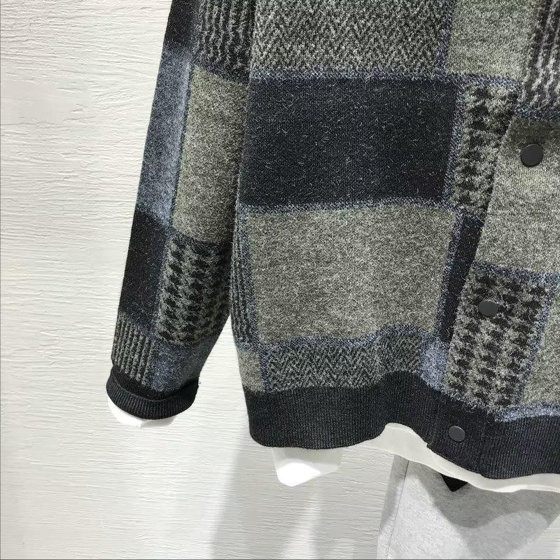 Мужская мода осень/зима 2024 года: Вязаный кардиган в клетку Colorblock — модный, молодежный и универсальный повседневный топ