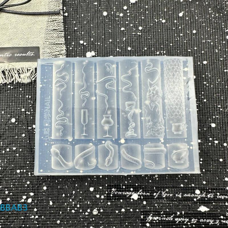 3D Форма Змея Силиконовая Декор для Маникюра DIY Дизайн Розы Прозрачные Шаблоны для Ногтей Инструмент для Дизайна Маникюра Ювелирные Изделия Поделки