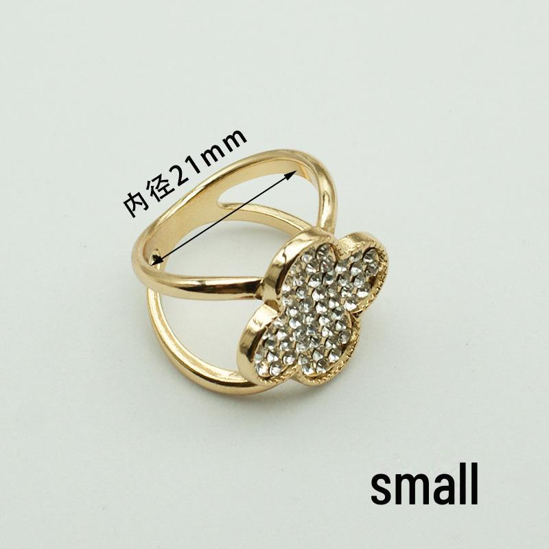 «Шарф и пряжка для пальто из жемчужного шелка — высококачественный корейский аксессуар двойного назначения»