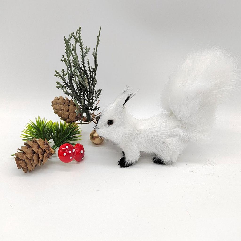 Realistic Squirrels Figurine Simulated Stuffed Plush Figure Animal Sculpture Perfect Addition To Christmas Table Decor