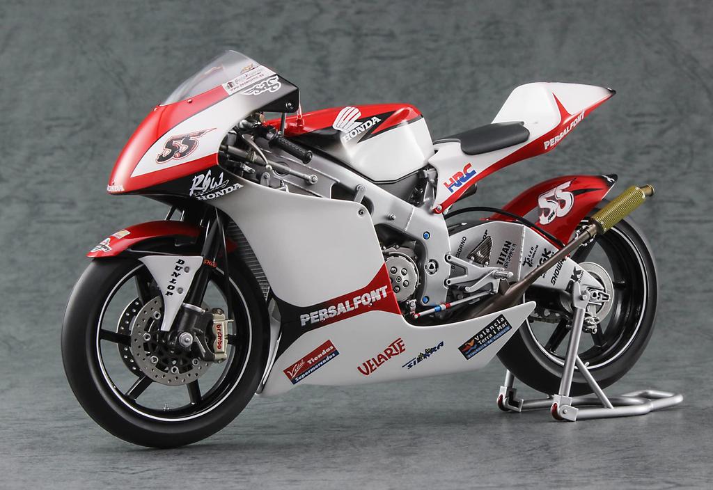 Hasegawa Honda RS250RW 2009 WGP250 Plastic Model 21742 1/12
