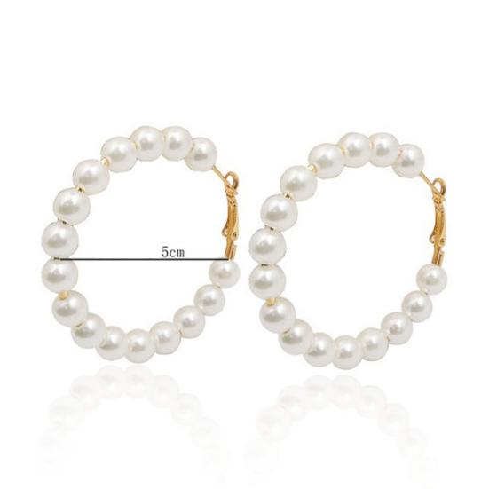 Пара серег Huggie из искусственного жемчуга круглой формы, преувеличенные однотонные антиаллергенные легкие серьги из нержавеющей стали для украшения ушей, ювелирные изделия