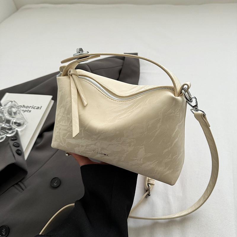 Ielgy Large Capacity Boston Bag All-Match One-Shoulder Fashion Underarm Baguette Bag