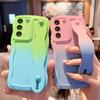 Чехол-подставка с ремешком на запястье для Samsung Galaxy S24 Ultra S23 S22 Plus S21 S20 FE A35 A55 A15 A05 A54 A34 A53 A52 A14, чехол с градиентным браслетом-кронштейном