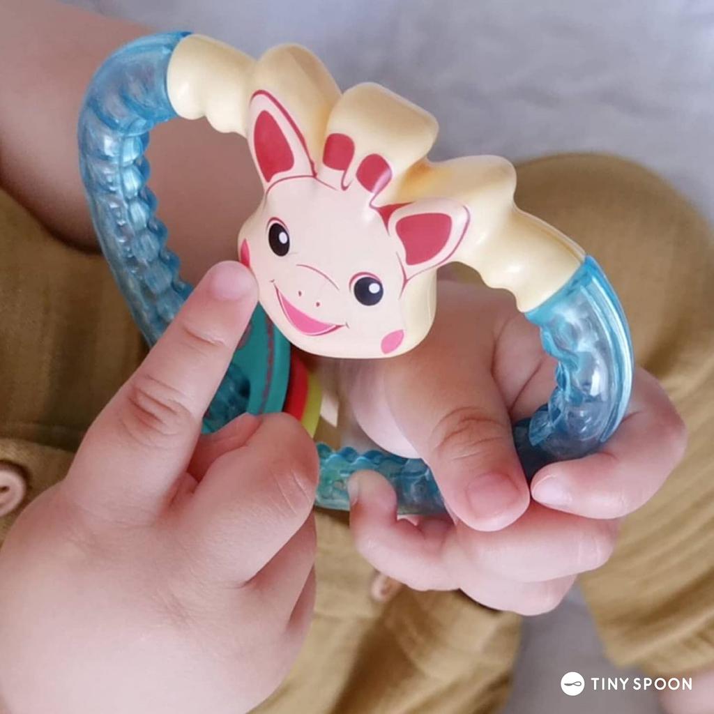 Подарочный пакет с погремушкой в форме сердца «Жираф Софи» и открыткой для сообщений. Японская игрушка «Вулли» для прорезывания зубов. Можно играть с 0 лет и 3–1 года. Первые детские товары.