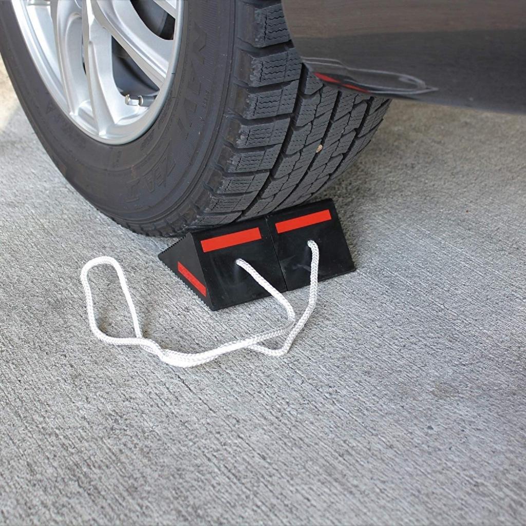 Meltec Car Tire Stopper Rubber Pack of 2 Meltec Compatible with all light 4 cars Passenger cars Includes 4 reflective stickers and strings FTW-01 ~