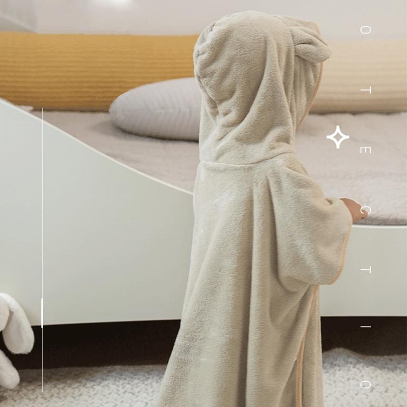 Детское банное полотенце, впитывающий детский банный халат с капюшоном, банные полотенца из кораллового флиса для новорожденных девочек и мальчиков, одеяло с вышивкой в виде мультфильма