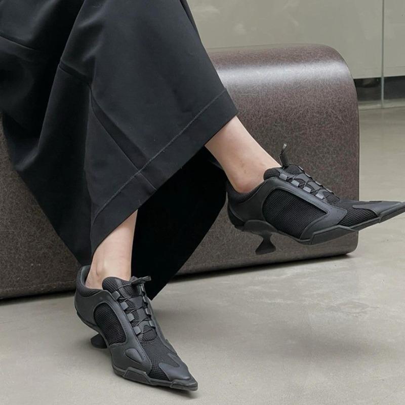 Мода 2025 Весна Черный Заостренный носок Спортивные Высокие Кроссовки Каблуки Женские Сетчатые Боксерские Повседневные Туфли Дизайн Бренда Модная Сексуальная Обувь