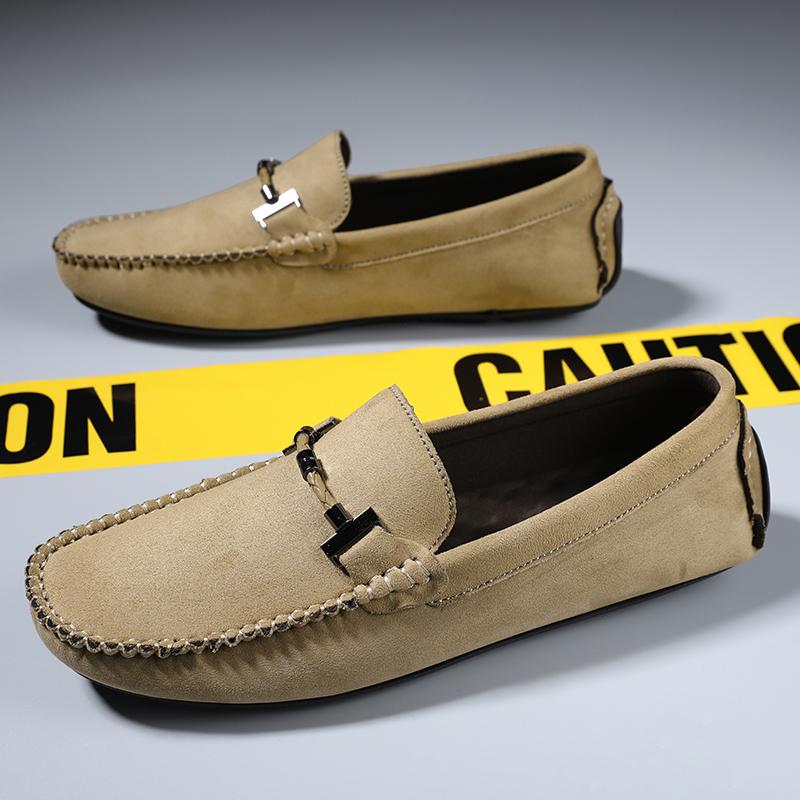 Мужские замшевые туфли с мягкой подошвой, удобные мужские туфли на плоской подошве, повседневная обувь для поездок на работу, модные красные мужские мокасины для вождения