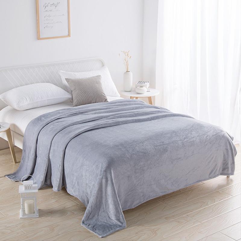 Фланелевое одеяло-покрывало Одеяло из кораллового флиса Повседневное одеяло Пушистое одеяло Четыре сезона Простыня Однотонное покрывало