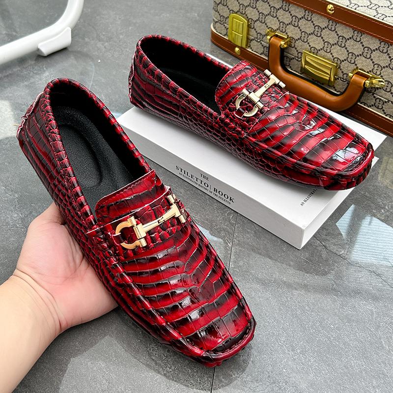 Hot Sale Loafers Fashion All-match Gentleman Shoes Crocodile Pattern Mens Slip On Walking Shoes Male Comfortable Casual Shoe
