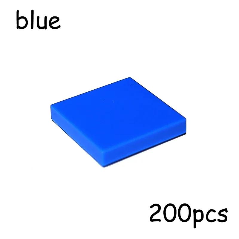200PCS Flat Tile MOC Assemble Particles 3068 Size 2x2 Bricks Smooth 2*2 Building Blocks DIY Educational Creative Toy for Kids