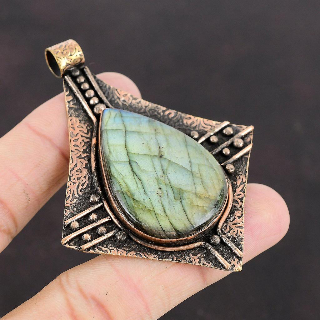 Подвеска из лабрадорита Медный кулон Ювелирные изделия из лабрадорита Подвеска ручной работы Высокое качество Подвеска из драгоценного камня Дизайнерские медные украшения Подарок для девочек