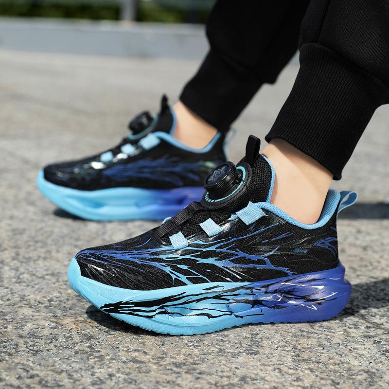 2026New rotating buckle children's sports shoes, breathable mesh design, for boys, suitable for summer, with anti-slip and shock-absorbing features