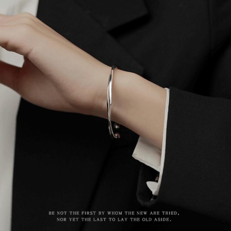 Открытый браслет с кольцом Мебиуса S999 из чистого серебра с гладким лицом и песчаником, простой и роскошный, универсальный серебряный браслет для ног для девочек