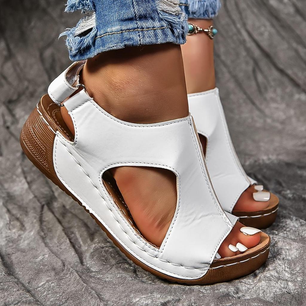Женские однотонные босоножки на танкетке, повседневные туфли на платформе с открытым носком, удобные сандалии с ремешком на щиколотке