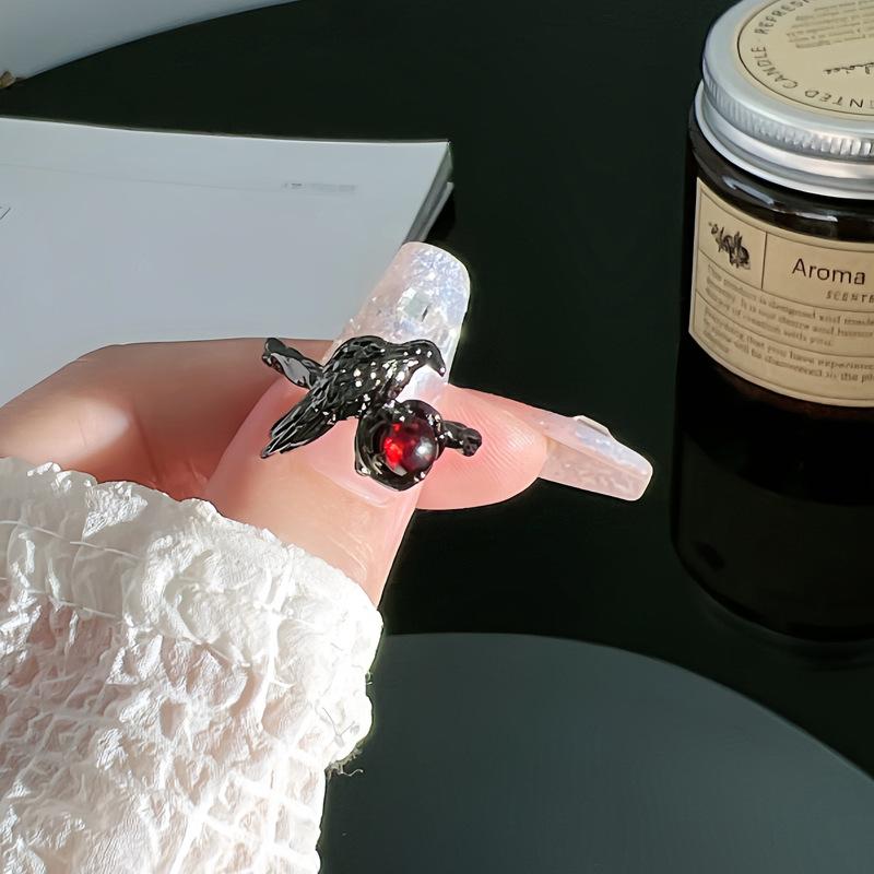 Новое кольцо в темном стиле, панк-стиле, универсальное, с вороном, модное, открывающееся, регулируемое, кольцо на указательный палец, кольца с красным цирконом, сердцем, шипами, вороном