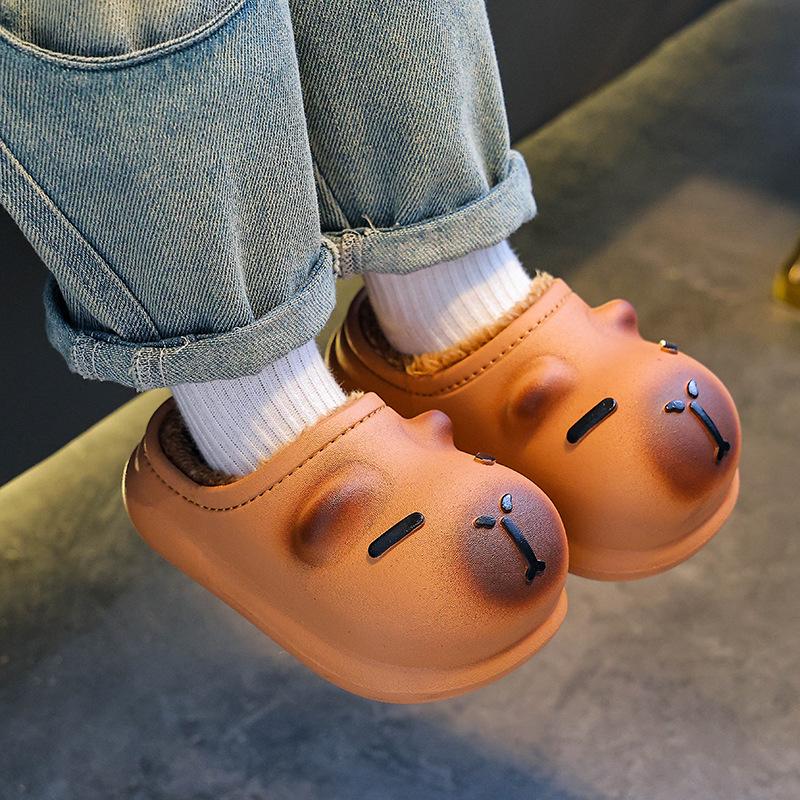 Детские нескользящие хлопковые тапочки Cang-Capybara: Милые зимние комнатные тапочки с мягкой подошвой и забавным дизайном в виде какашки