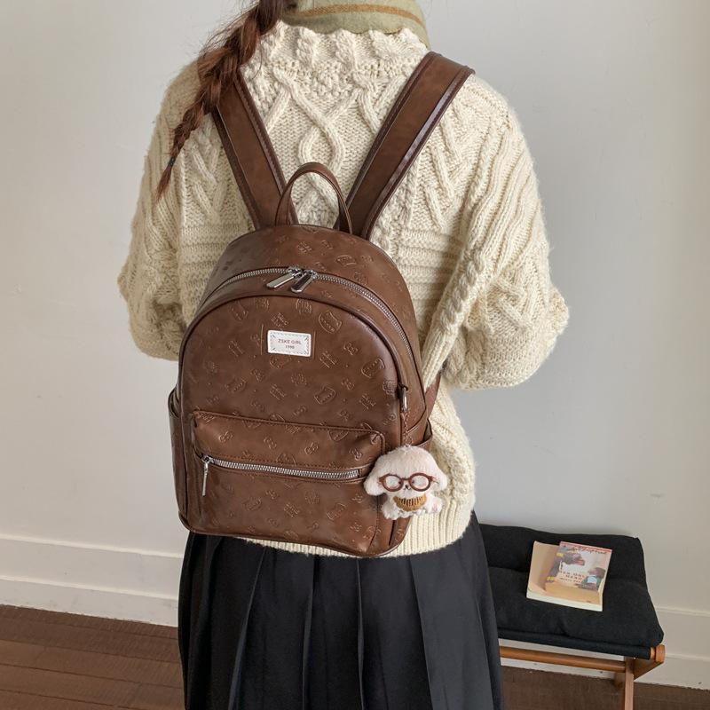 Простой ретро рюкзак с тиснением 2025 новая осенне-зимняя модная универсальная женская студенческая сумка для учебы и работы, маленькая сумка