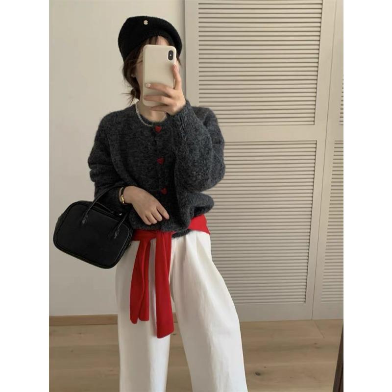 Женский осенне-зимний вязаный кардиган с круглым вырезом и пуговицей Love Button