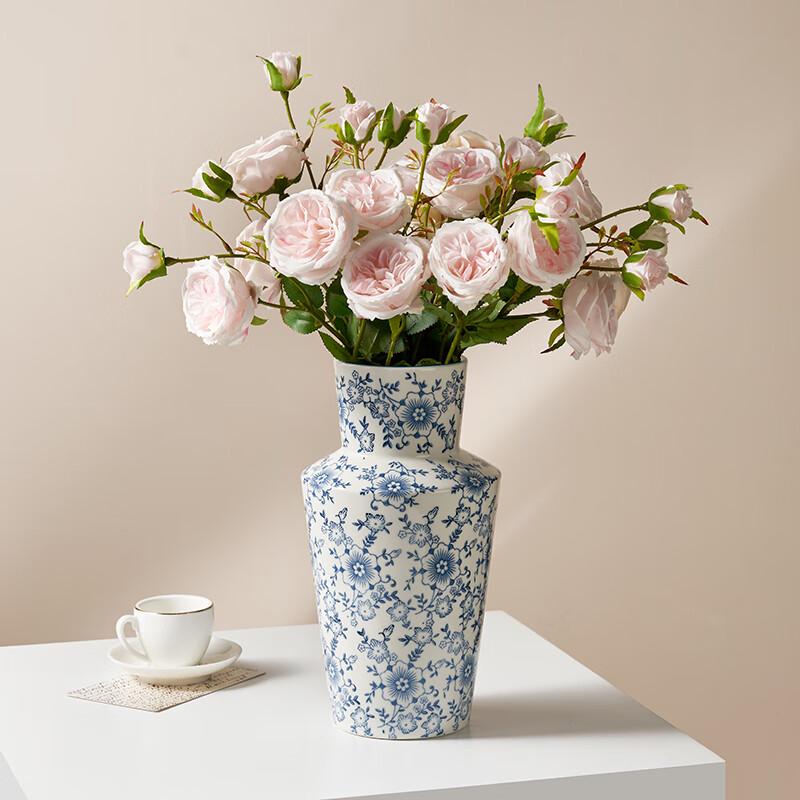 Коллекция элегантных декоративных цветочных ваз