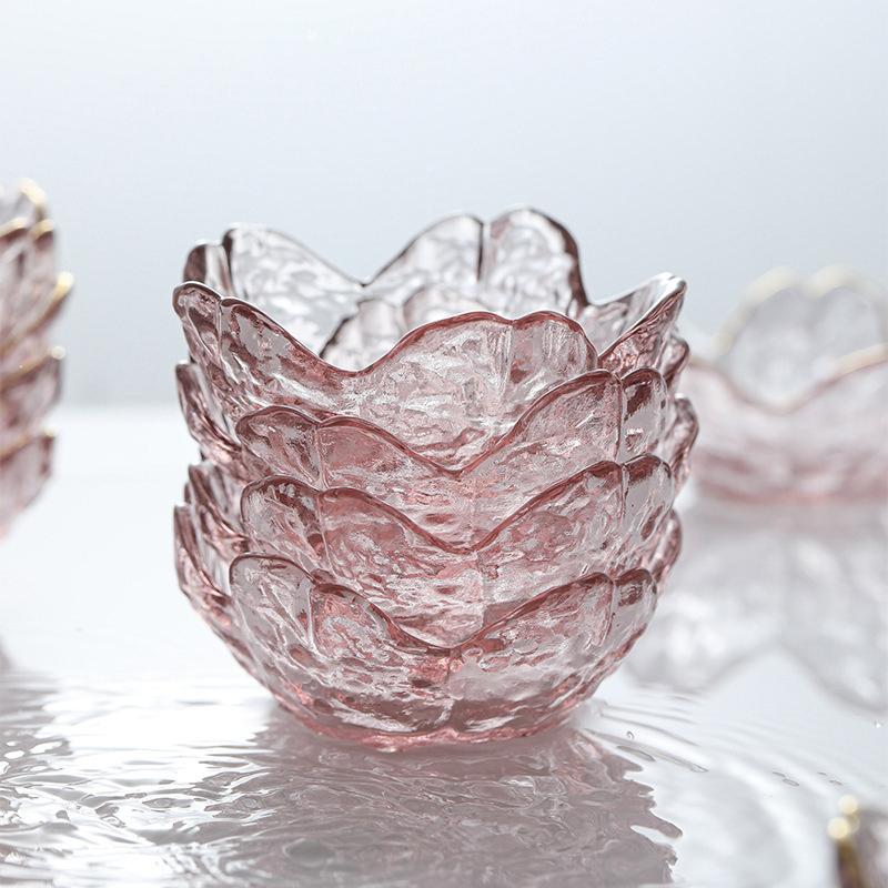 Маленькая стеклянная тарелка в скандинавском стиле с золотой инкрустацией, стеклянная миска для соуса, приправа для барбекю, цветочная миска с лепестками, стеклянная тарелка для приправ