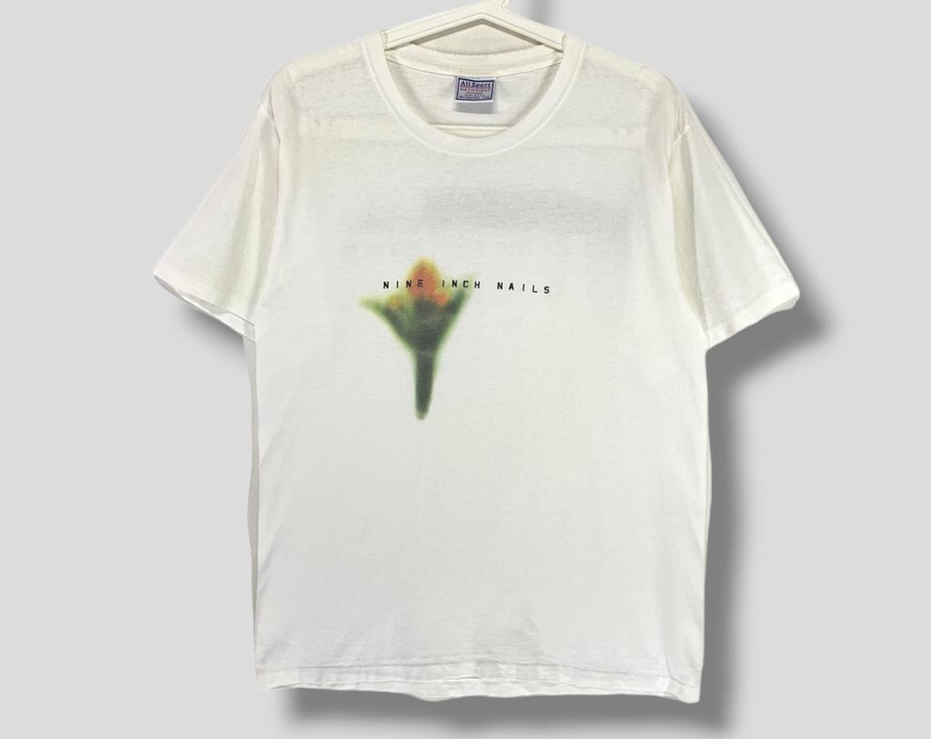 Vintage Nine inch nails fragility 2000 T-Shirt collectible trent reznor metal rock concert tour vintage band tee white Medium