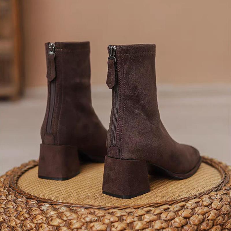 Женские осенне-зимние ботильоны из французской замши на высоком каблуке, новинка 2025 года, ботильоны на толстом каблуке с квадратным носком, тонкие ботильоны Мартин, женские ботинки-носки