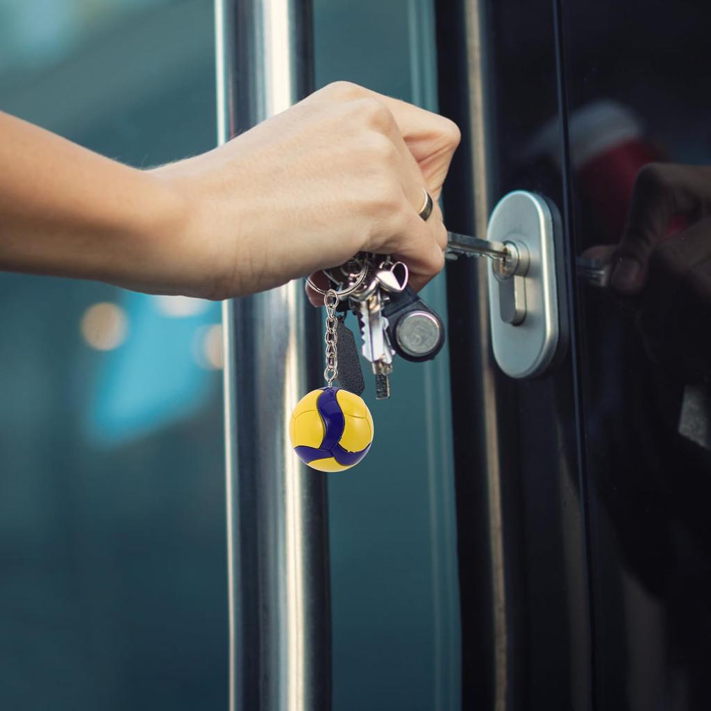 [iplusmile] 4 шт. Волейбольный брелок Волейбольные украшения Волейбольный турнир Брелок Волейбольные принадлежности Спортивный брелок ПВХ цинковый сплав