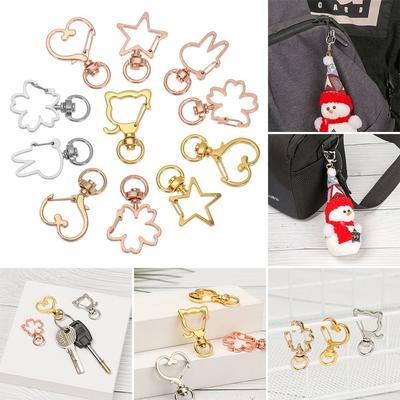 Монетницы, зажимы, брелоки – Брелоки