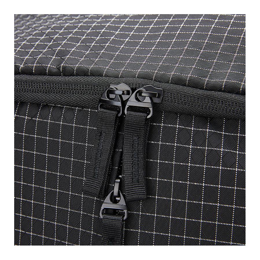 Peak 20-35L Lightweight Outdoor Series Plaid Design Fabric Backpack Unisex Backpack Black DB161010