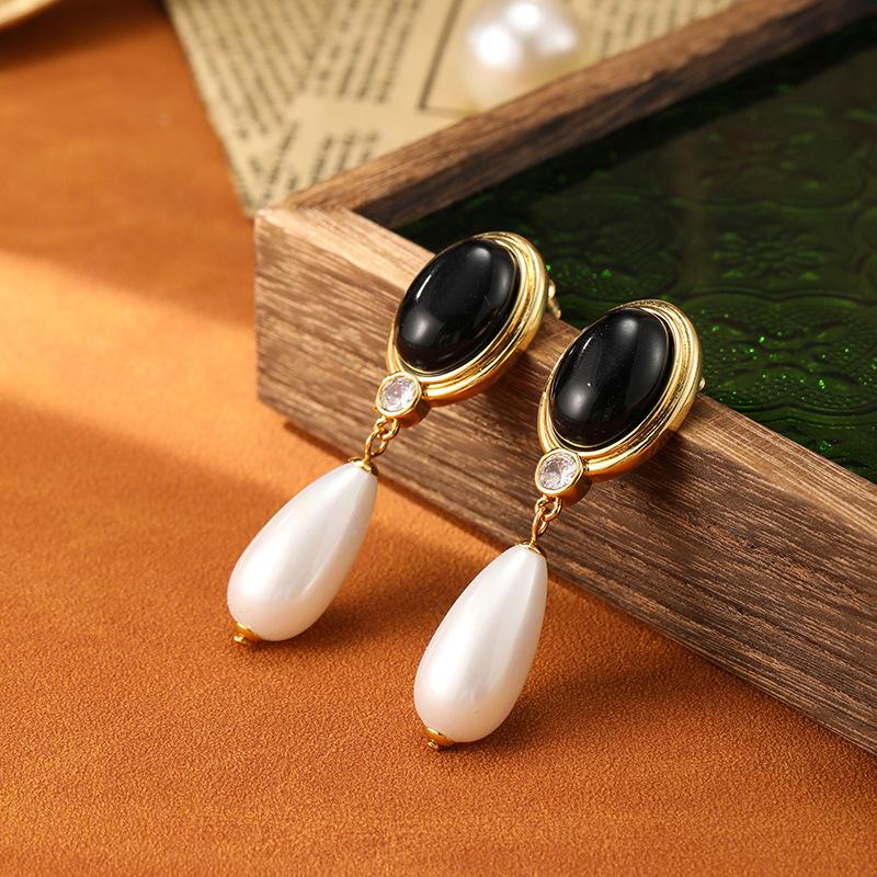 Women's Light Luxury Design Elegant Imitation Pearl Tassel Earrings Fashionable And Versatile Niche Design Sense Long Earrings