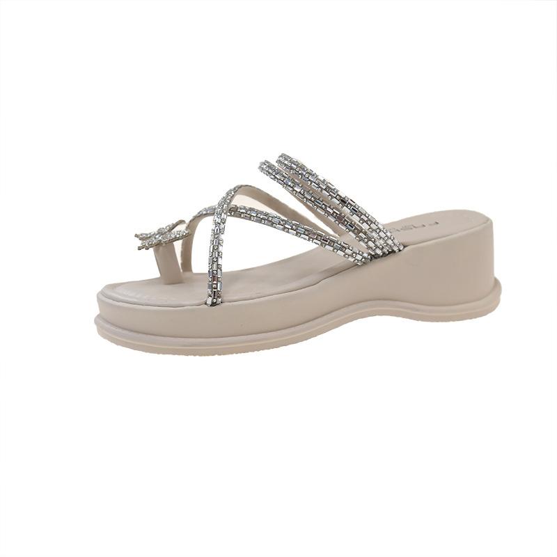 Комплект тапочек на толстой подошве, корейская версия новых классных тапочек на толстой подошве летом 2025 года, женская мода, тапочки с открытым носком для