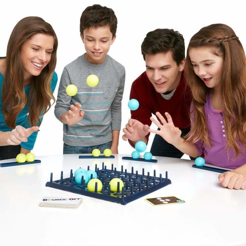 Mattel Game Bounce Off Настольная игра для вечеринок для 2-4 игроков в возрасте от 7 лет и старше CBJ83