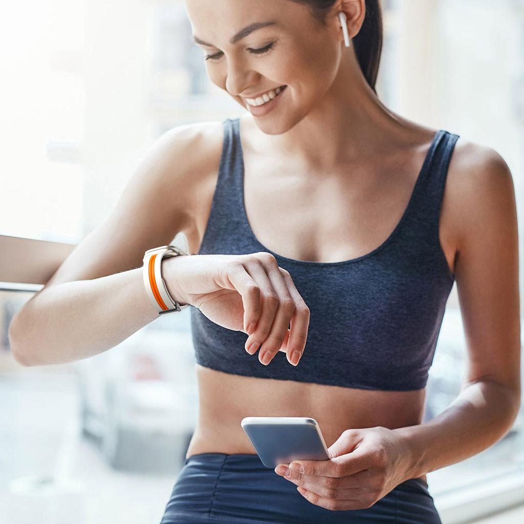 Магнитная застежка Ремешок Для Apple Watch Ultra 2 ремешок 49мм 44мм 40мм 45мм 41мм 38мм Силиконовый Браслет iWatch серия 7 3 6 5 se 8 9