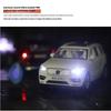 1:32 Литая модель автомобиля Volvo XC90 с фарами, музыкой и 6 открывающимися дверями.