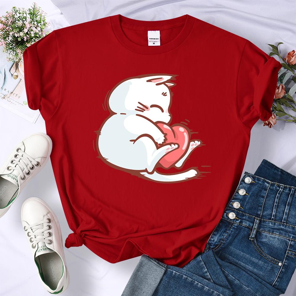 Embrace The Red Heart White Cat Летняя женская футболка с 3D-печатью в стиле хип-хоп Мягкие футболки Универсальная одежда Y2K Повседневная уличная одежда с круглым вырезом