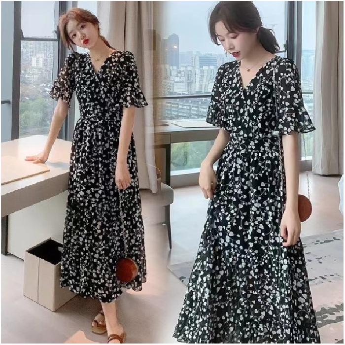 Женское шифоновое летнее платье больших размеров 2023 года — свободный, утягивающий, прикрывающий живот тренд